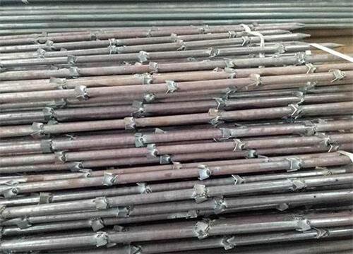 黄潭镇隧道钢花管